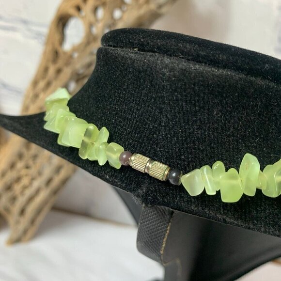 Vintage Green Cats Eye Pendant Gem Necklace - Picture 6 of 8